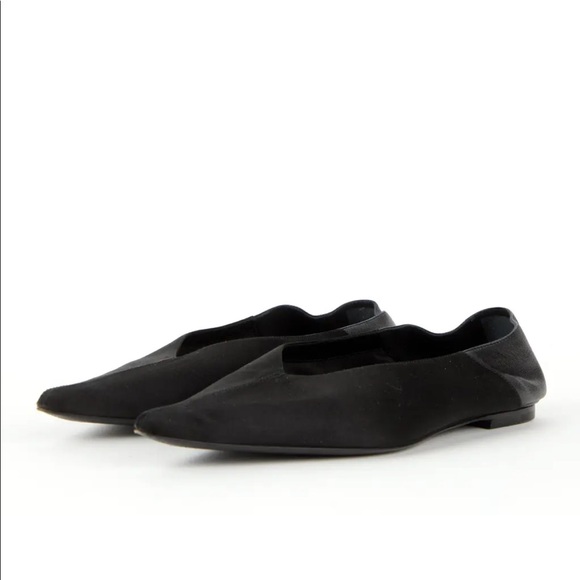 Saint Laurent // Carolyn Flats in Noir - Picture 1 of 5